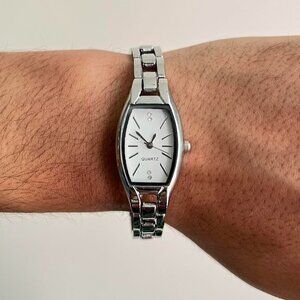 2000s vintage style square stainless steel quartz luxury watch